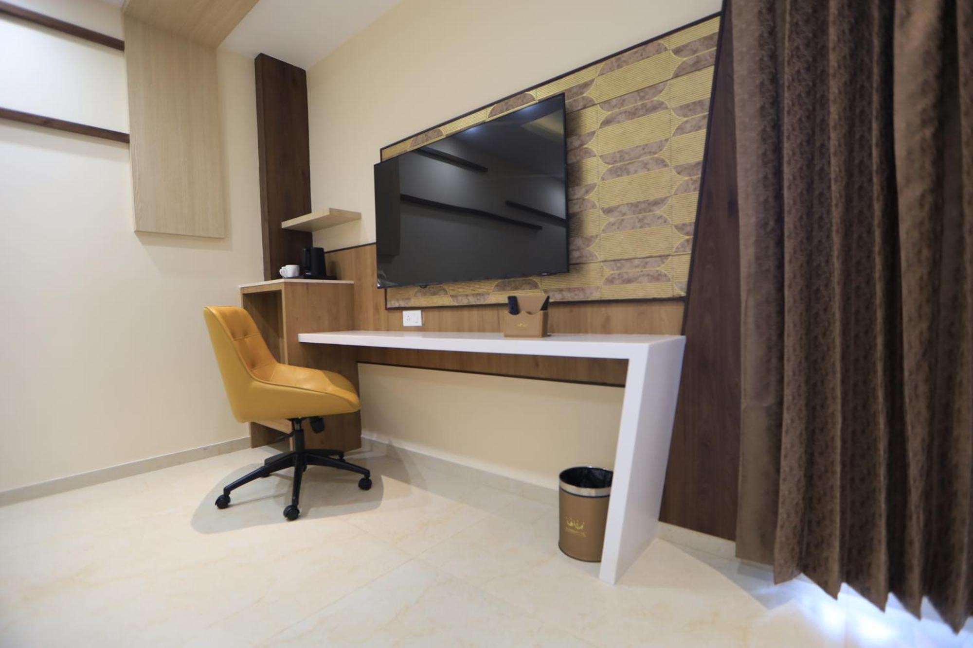 Kings Bury Inn Kumbakonam Exterior foto