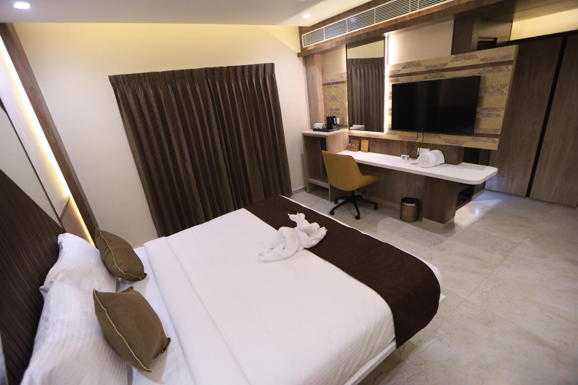 Kings Bury Inn Kumbakonam Exterior foto